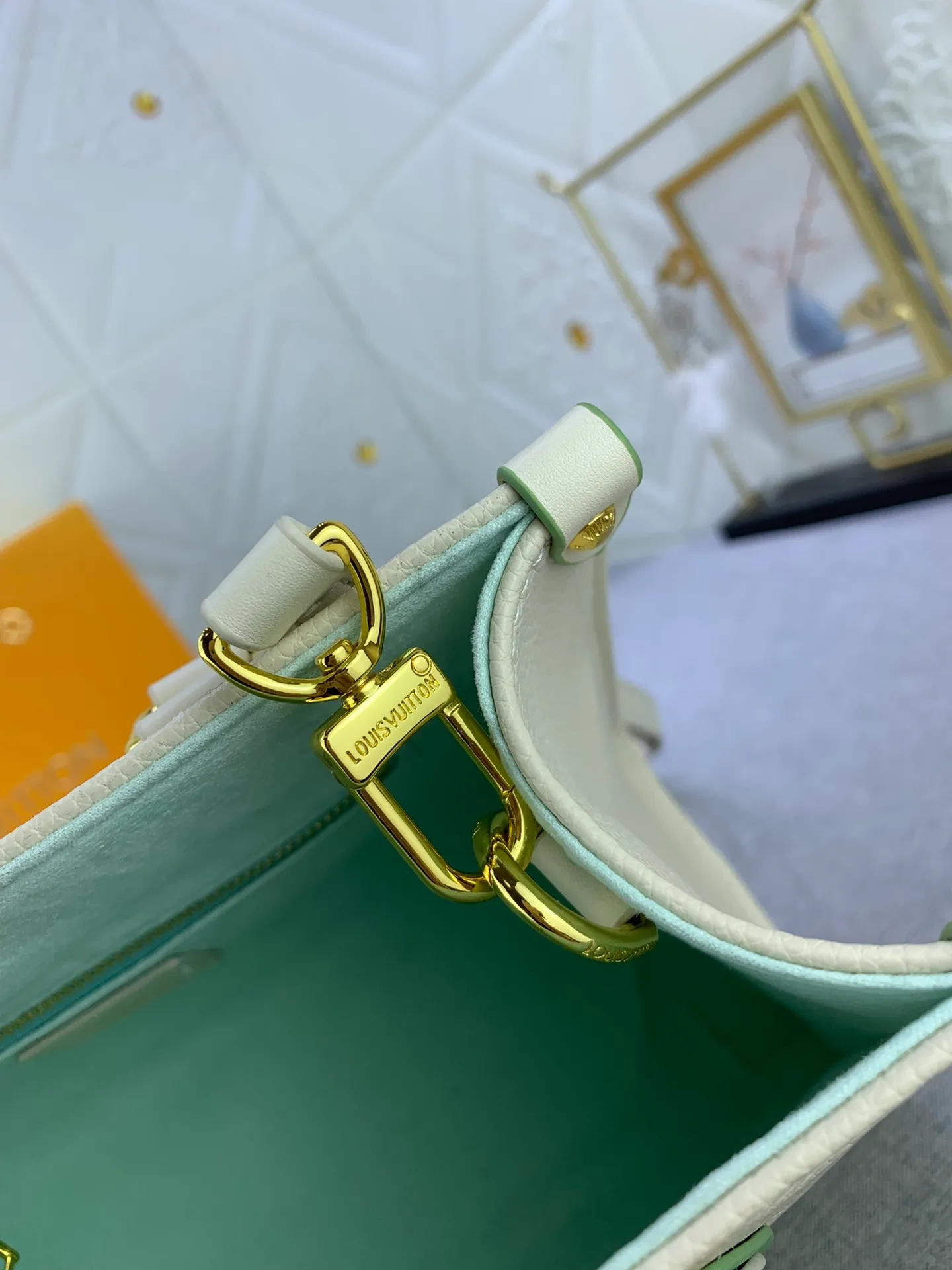 All Categories Official Website "Brand Women's Bags" Women's Bags 💙 LV 2024 New LV Crossbody Bag