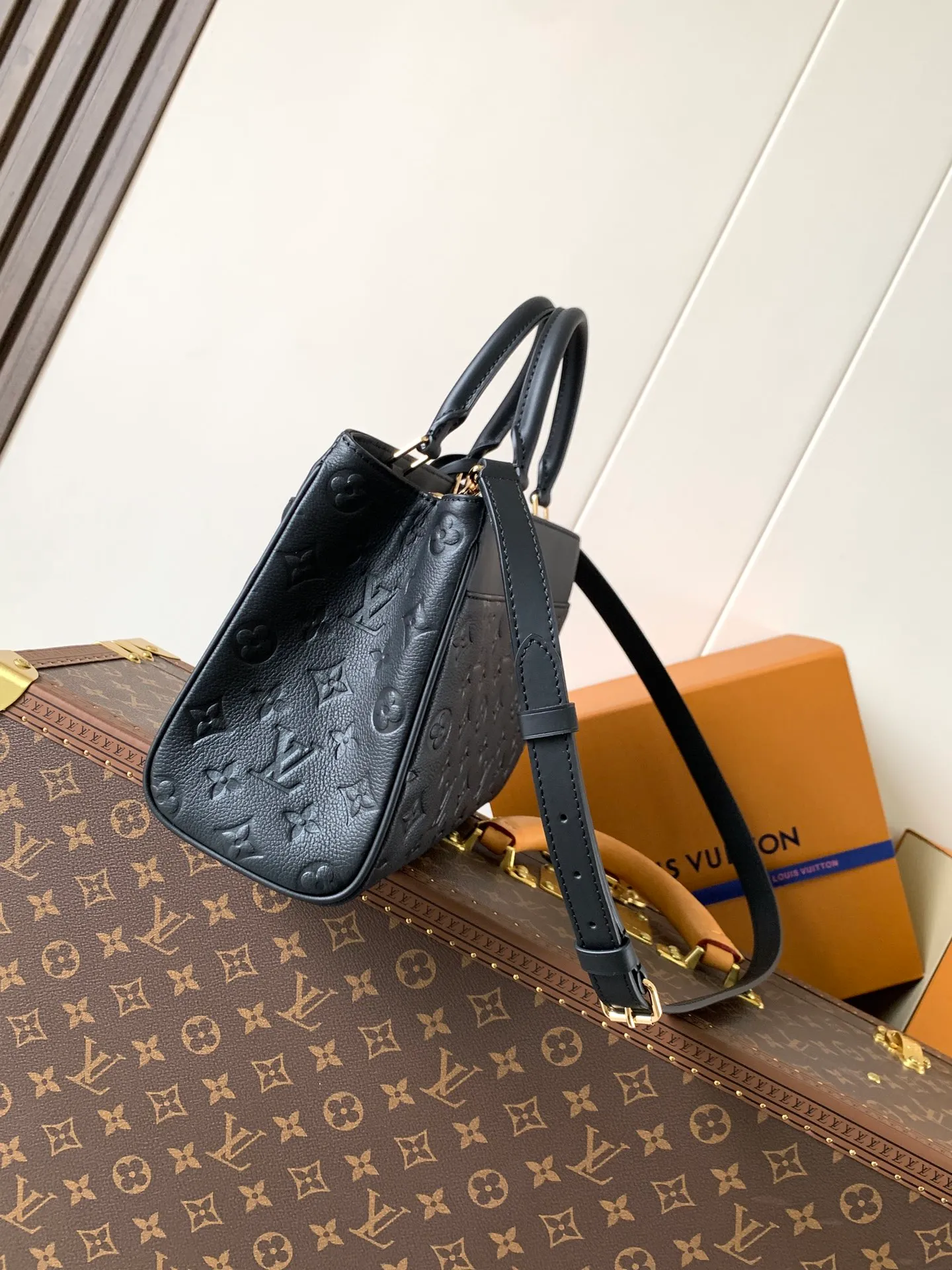 All Categories Official Website "Brand Women's Bags" Women's Bags 💙 LV 2026 Official Website New LV Crossbody Bag