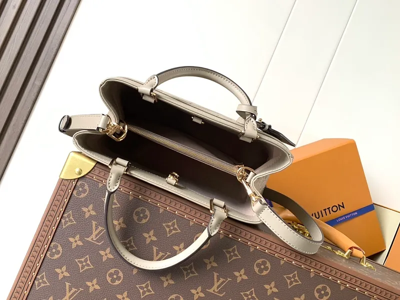 All Categories Official Website "Brand Women's Bags" Women's Bags 💙 LV 2026 Official Website New LV Crossbody Bag