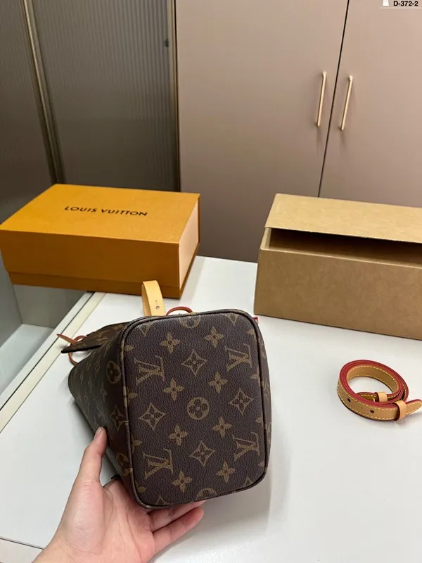 All Categories Official Website "Brand Women's Bags" Women's Bags 💙 LV 2025 New LV Bucket Bag