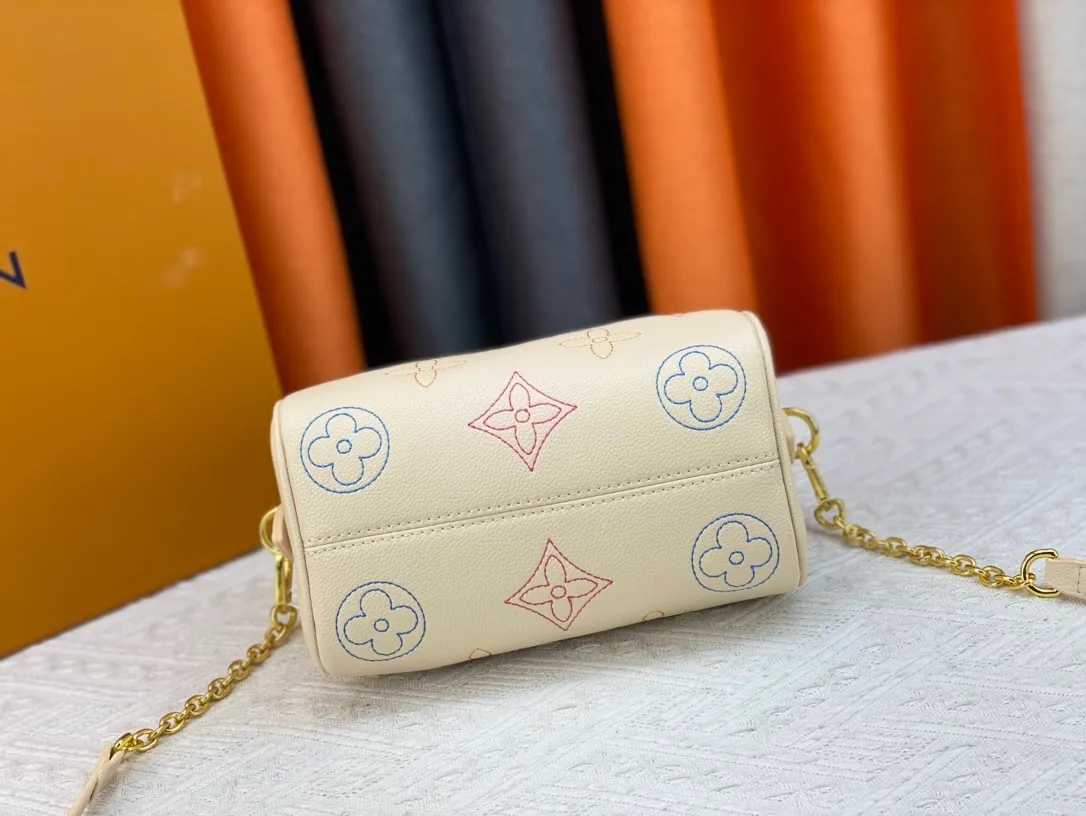 All Categories Official Website "Brand Women's Bags" Women's Bags 💙 LV 2023 New LV Crossbody Bag