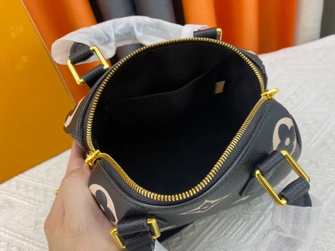 All Categories Official Website "Brand Women's Bags" Women's Bags 💙 LV 2023 New LV Crossbody Bag