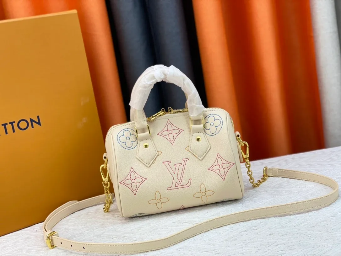 All Categories Official Website "Brand Women's Bags" Women's Bags 💙 LV 2023 New LV Crossbody Bag