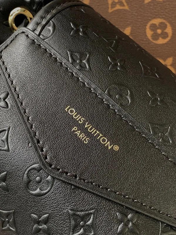 All Categories Official Website "Brand Women's Bags" Women's Bags 💙 LV 2025 New LV Crossbody Bag