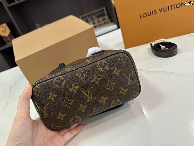 All Categories Official Website "Brand Women's Bags" Women's Bags 💙 LV 2025 New LV Crossbody Bag