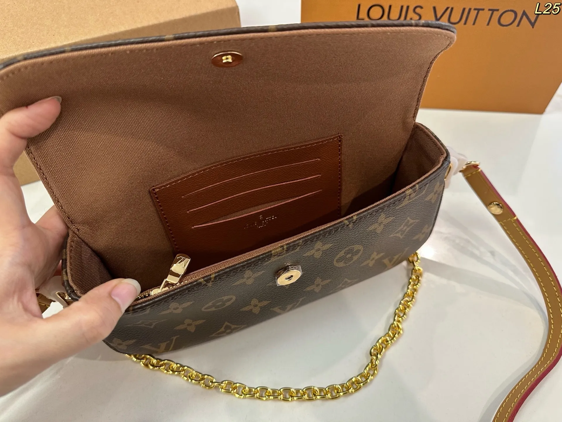 All Categories Official Website "Brand Women's Bags" Women's Bags 💙 LV 2025 New LV Crossbody Bag