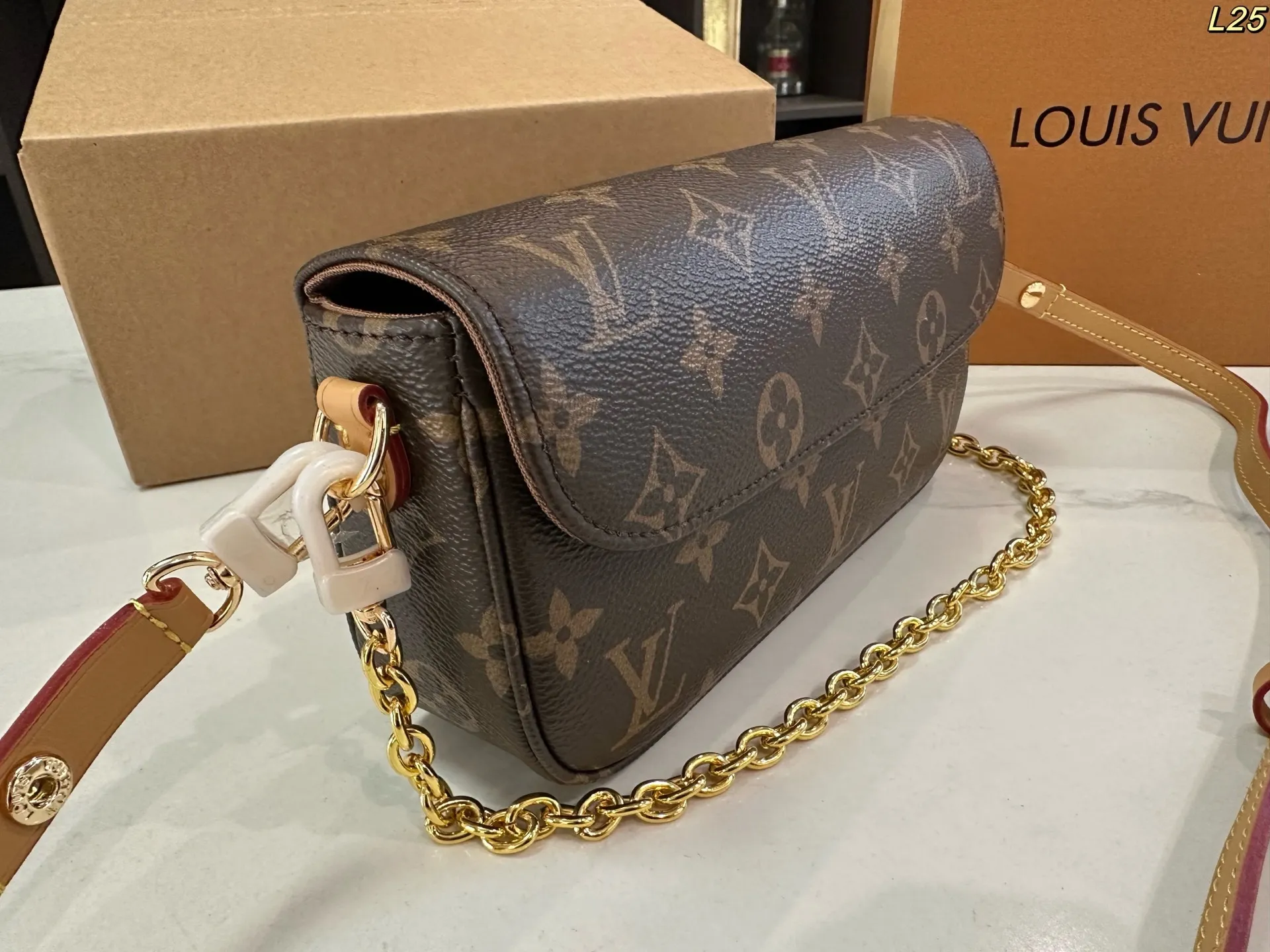 All Categories Official Website "Brand Women's Bags" Women's Bags 💙 LV 2025 New LV Crossbody Bag