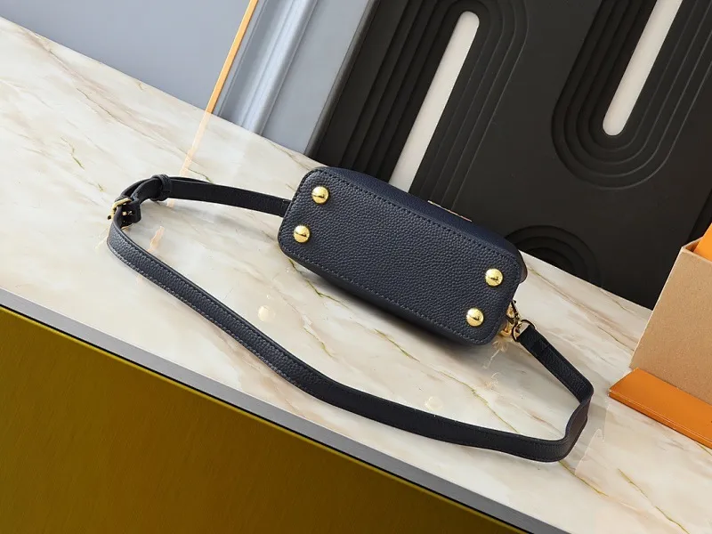 All Categories Official Website "Brand Women's Bags" Women's Bags 💙 LV 2024 New LV Crossbody Bag