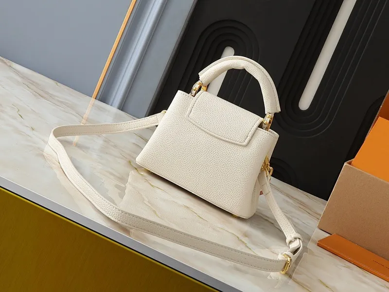 All Categories Official Website "Brand Women's Bags" Women's Bags 💙 LV 2024 New LV Crossbody Bag