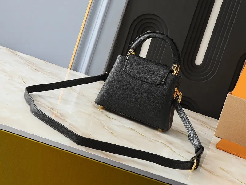 All Categories Official Website "Brand Women's Bags" Women's Bags 💙 LV 2024 New LV Crossbody Bag