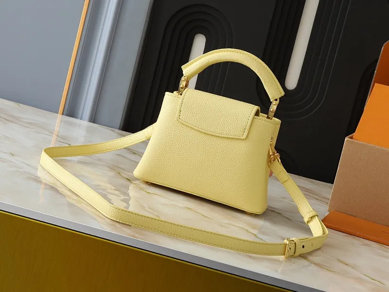 All Categories Official Website "Brand Women's Bags" Women's Bags 💙 LV 2024 New LV Crossbody Bag