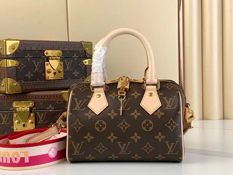 All categories 💚 Authentic bags 💚 LV 2024 official website new LV crossbody bag