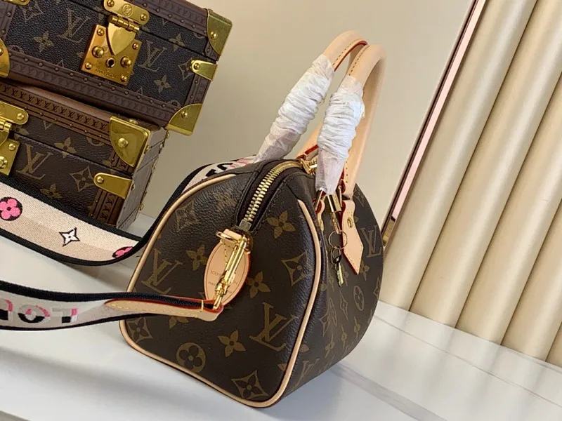 All categories 💚 Authentic bags 💚 LV 2024 official website new LV crossbody bag