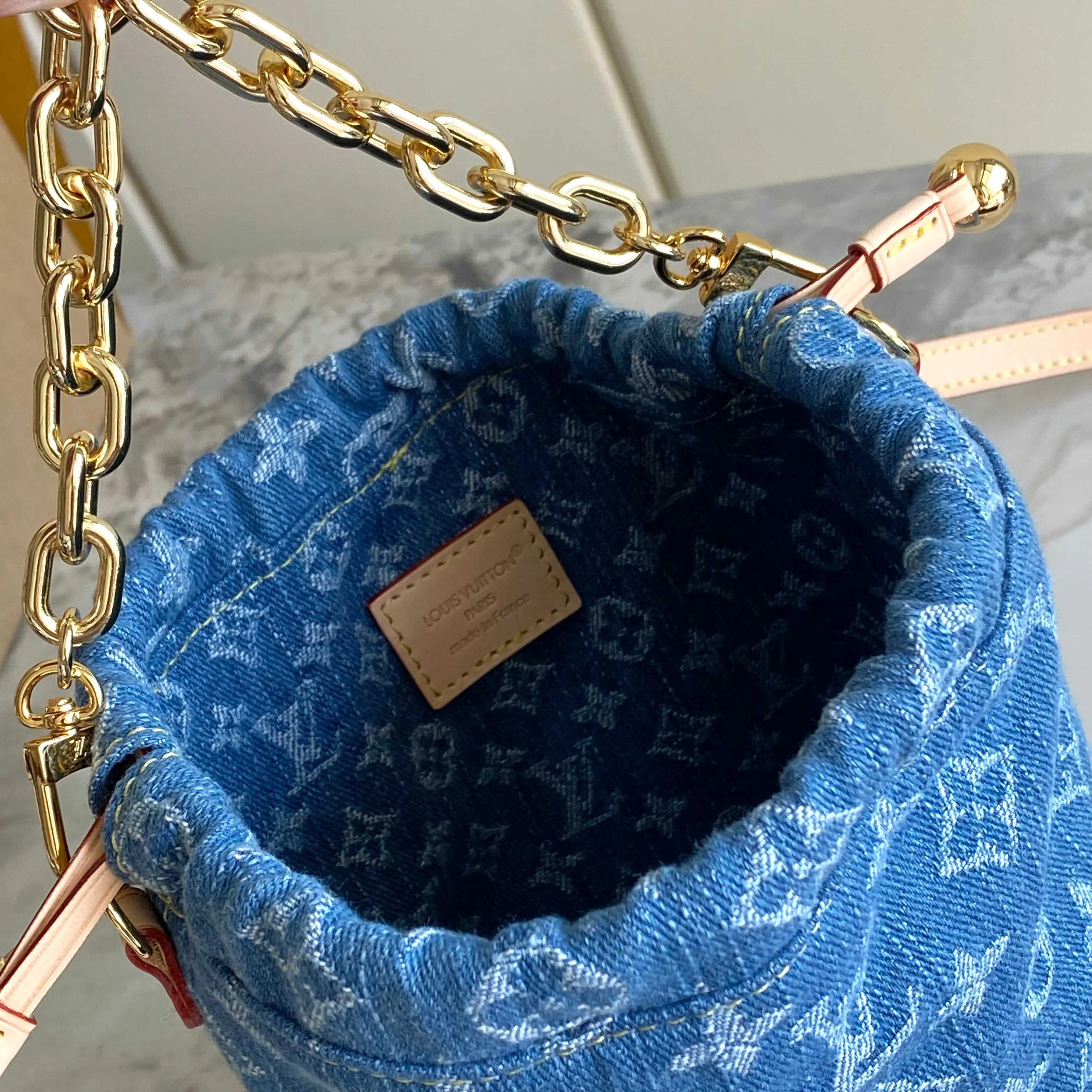 All Categories Official Website "Brand Women's Bags" Women's Bags 💙 LV LV 2026 New Crossbody Shoulder Bag