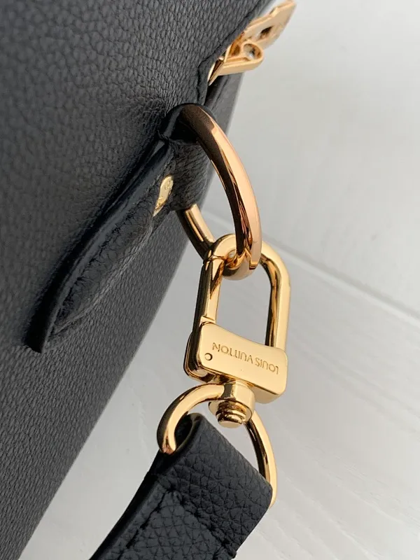 All Categories Official Website "Brand Women's Bags" Women's Bags 💙 LV 2026 New LV Crossbody Bag