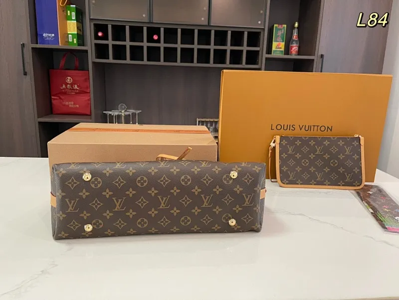 All Categories Official Website "Brand Women's Bags" Women's Bags 💙 LV 2024 New LV Crossbody Bag