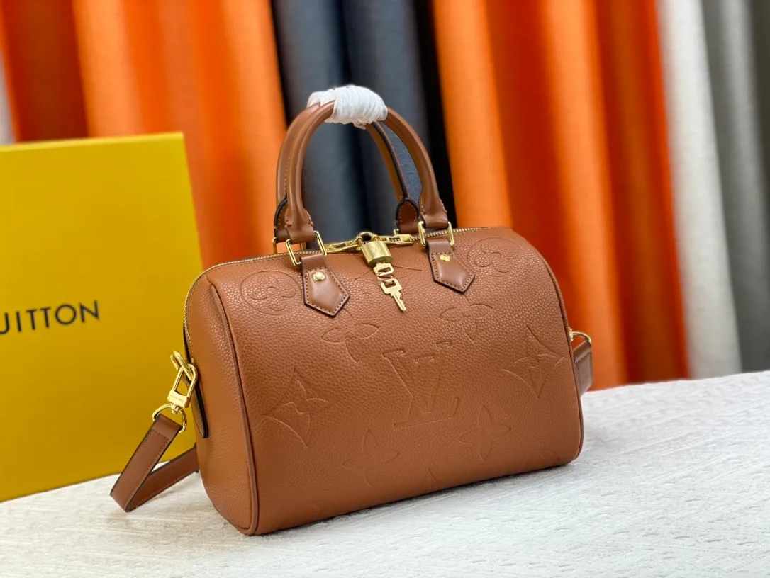 All Categories Official Website "Brand Women's Bags" Women's Bags 💙 LV 2023 New LV Pillow Bag