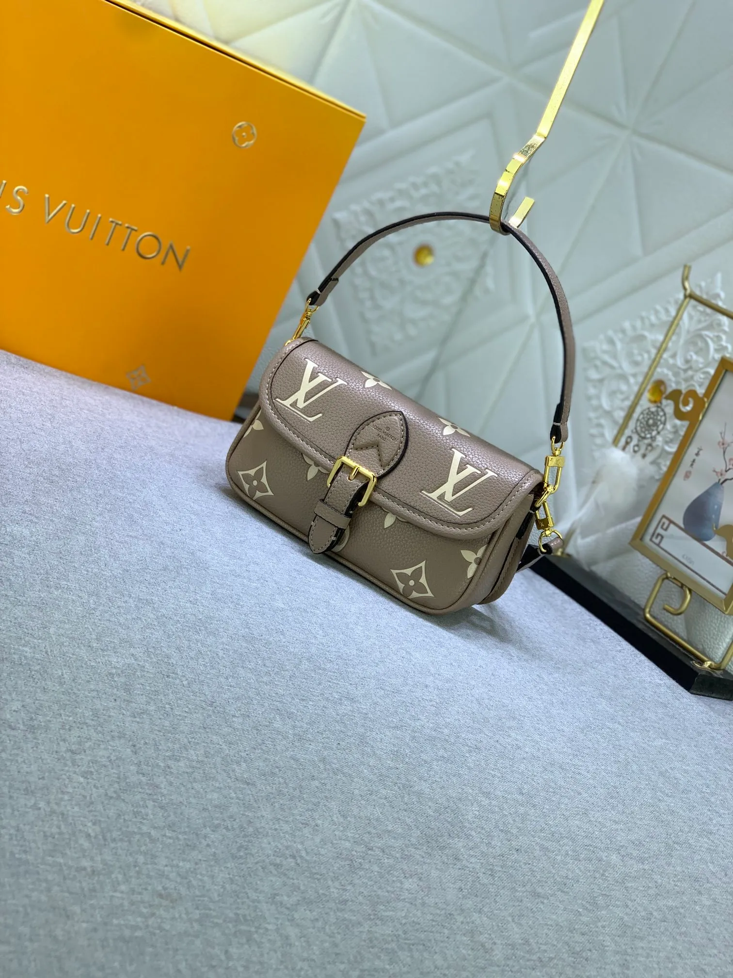 All Categories Official Website "Brand Women's Bags" Women's Bags 💙 LV 2024 New LV Crossbody Bag