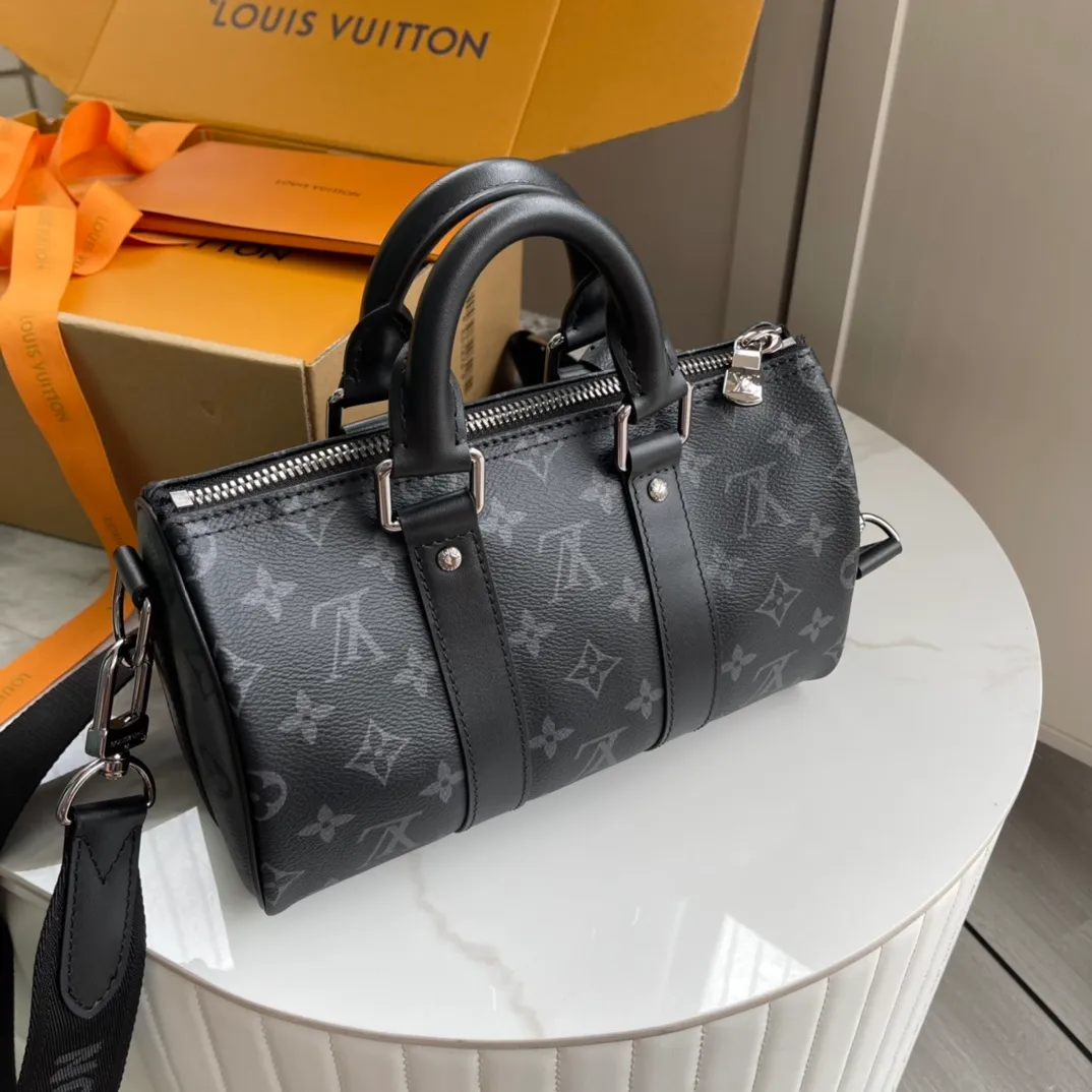 All Categories Official Website "Brand Women's Bags" Women's Bags 💙 LV 2026 New LV Crossbody Bag