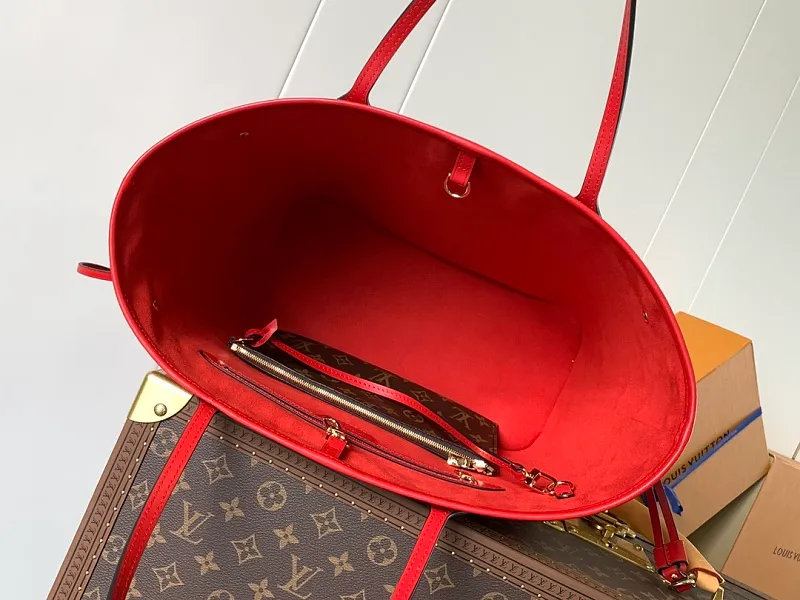 All categories Official website "Brand Women's Bags" Women's Bags 💙 LV 2026 new LV hand-held crossbody bag