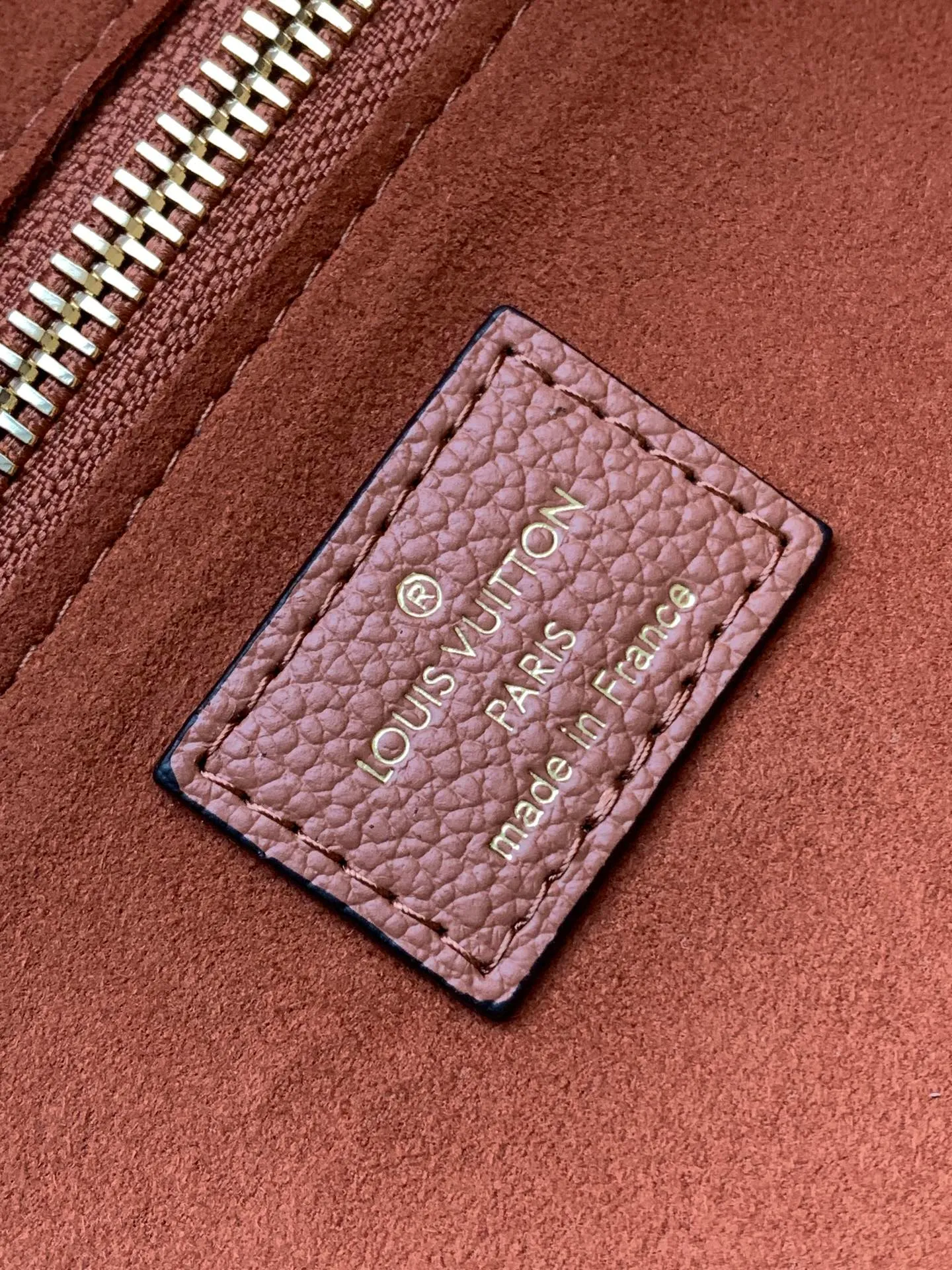 All categories Official website "Brand Women's Bags" Women's Bags 💙 LV 2026 new LV hand-held crossbody bag