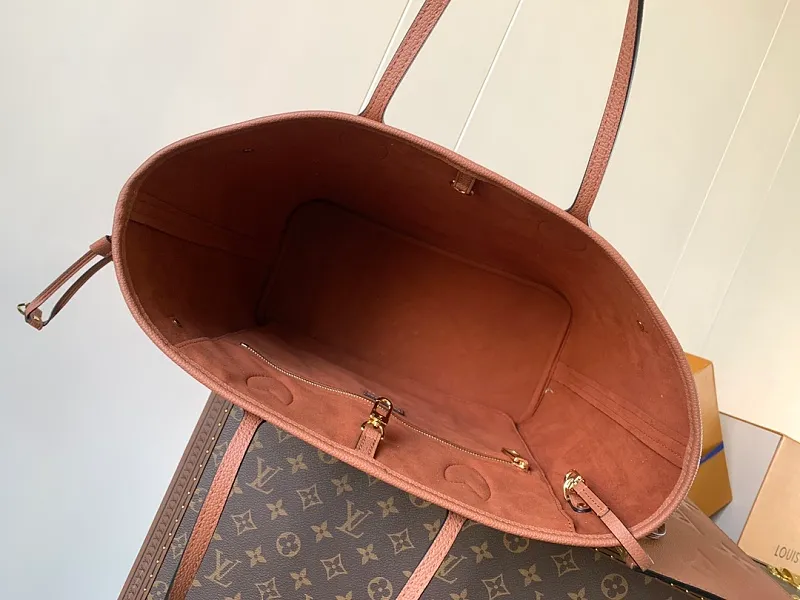 All categories Official website "Brand Women's Bags" Women's Bags 💙 LV 2026 new LV hand-held crossbody bag