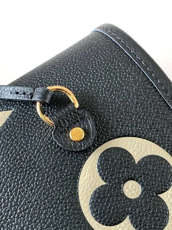 All categories Official website "Brand Women's Bags" Women's Bags 💙 LV 2026 new LV hand-held crossbody bag