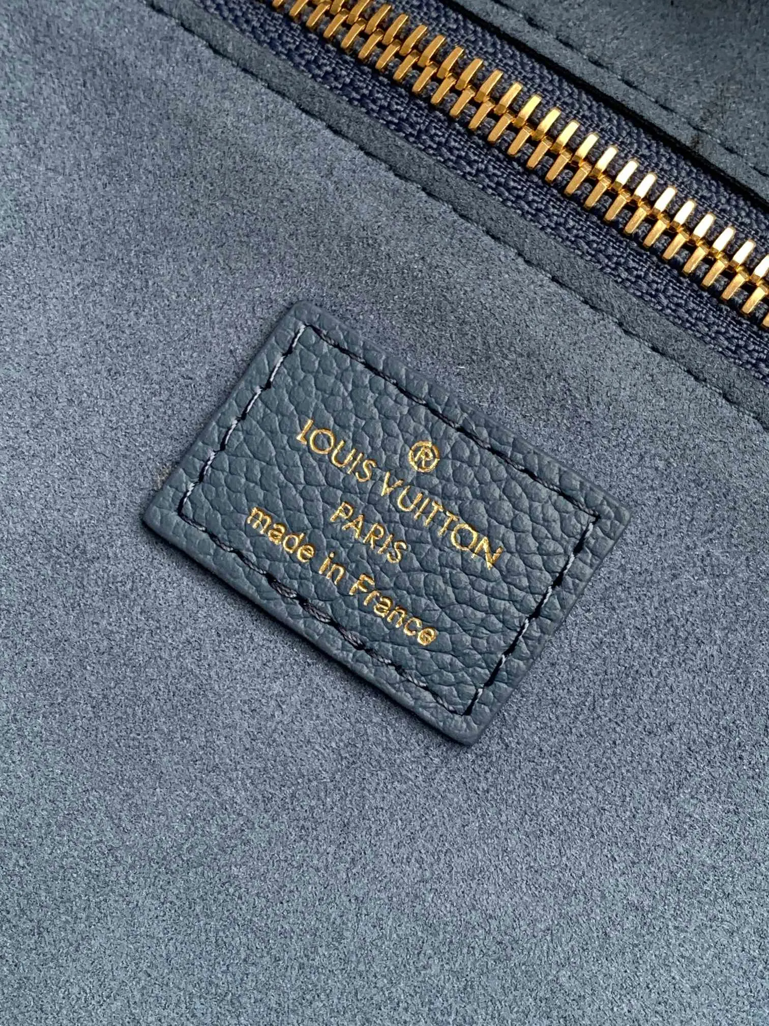 All categories Official website "Brand Women's Bags" Women's Bags 💙 LV 2026 new LV hand-held crossbody bag