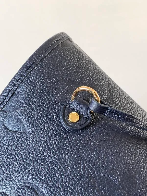 All categories Official website "Brand Women's Bags" Women's Bags 💙 LV 2026 new LV hand-held crossbody bag