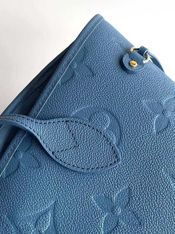 All categories Official website "Brand Women's Bags" Women's Bags 💙 LV 2026 new LV hand-held crossbody bag