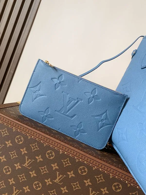 All categories Official website "Brand Women's Bags" Women's Bags 💙 LV 2026 new LV hand-held crossbody bag