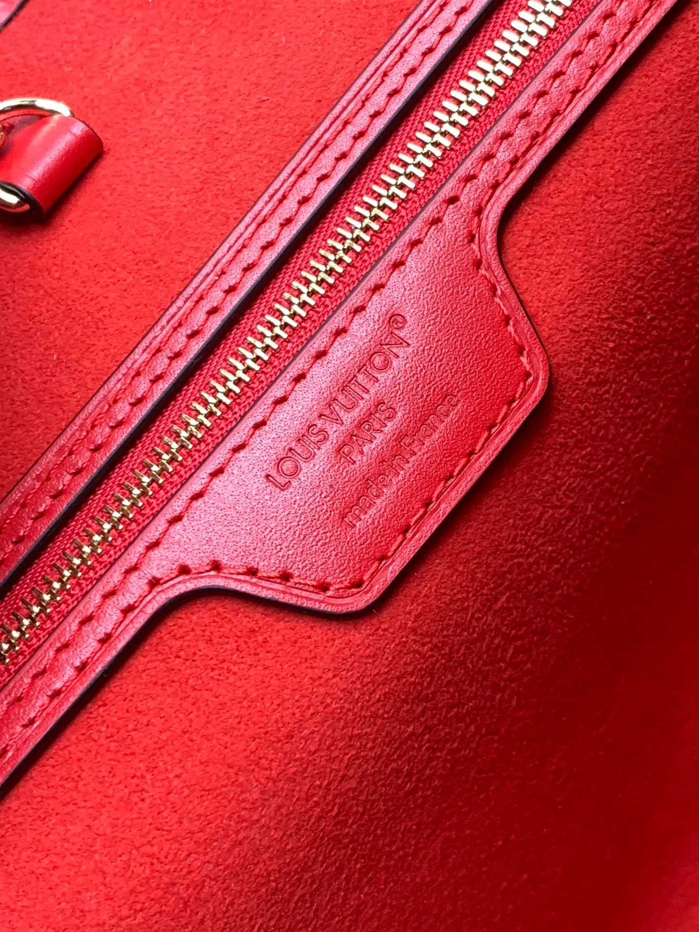 All categories Official website "Brand Women's Bags" Women's Bags 💙 LV 2026 new LV hand-held crossbody bag