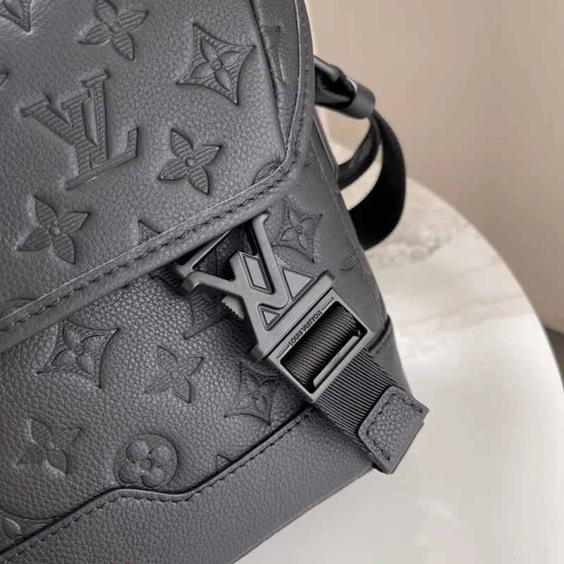 All Categories Official Website "Brand Women's Bags" Women's Bags 💙 LV 2026 New LV Crossbody Bag