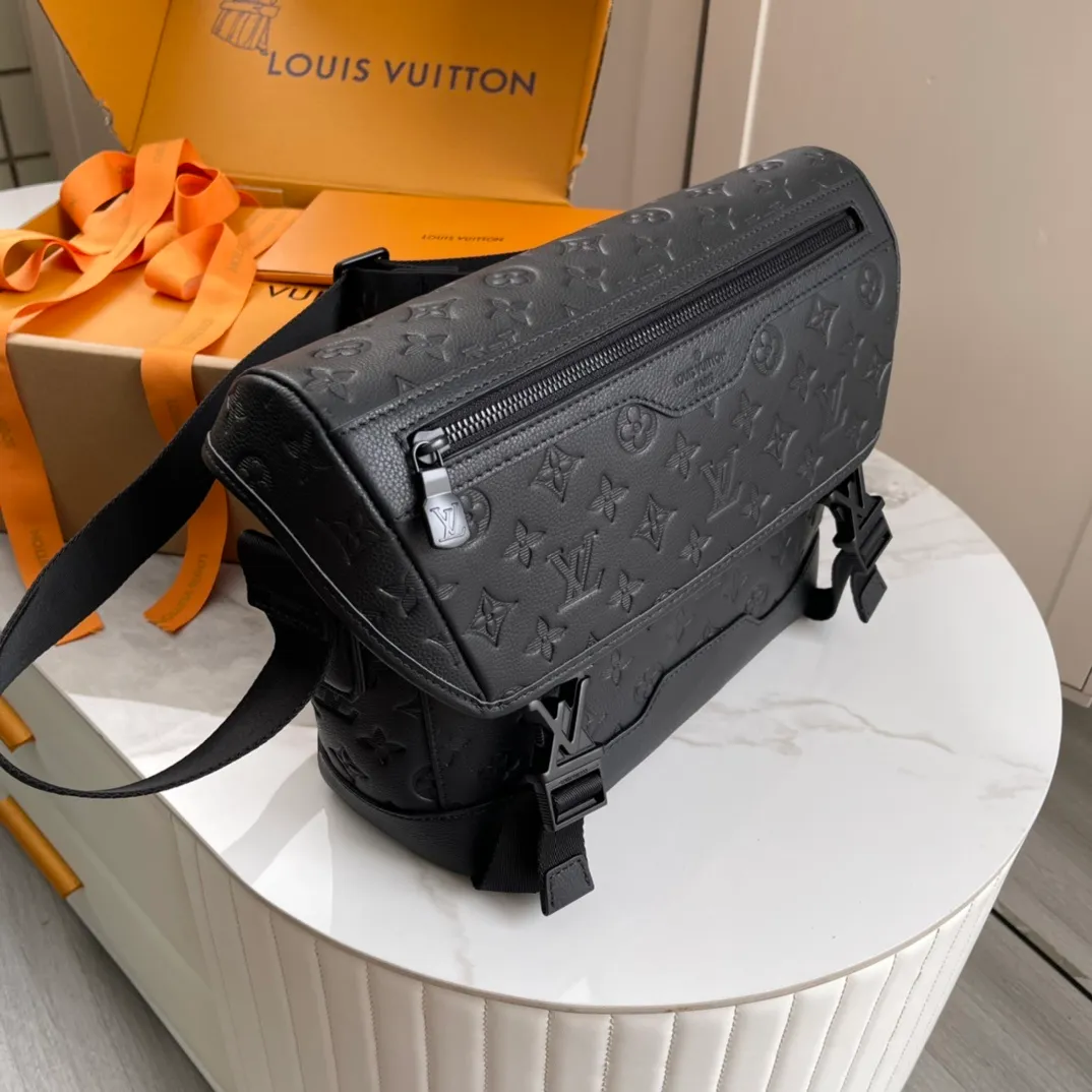All Categories Official Website "Brand Women's Bags" Women's Bags 💙 LV 2026 New LV Crossbody Bag