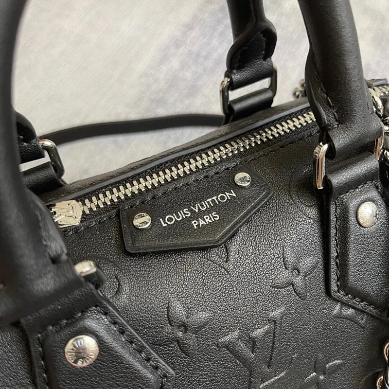 All Categories Official Website "Brand Women's Bags" Women's Bags 💙 LV 2025 New LV Crossbody Bag