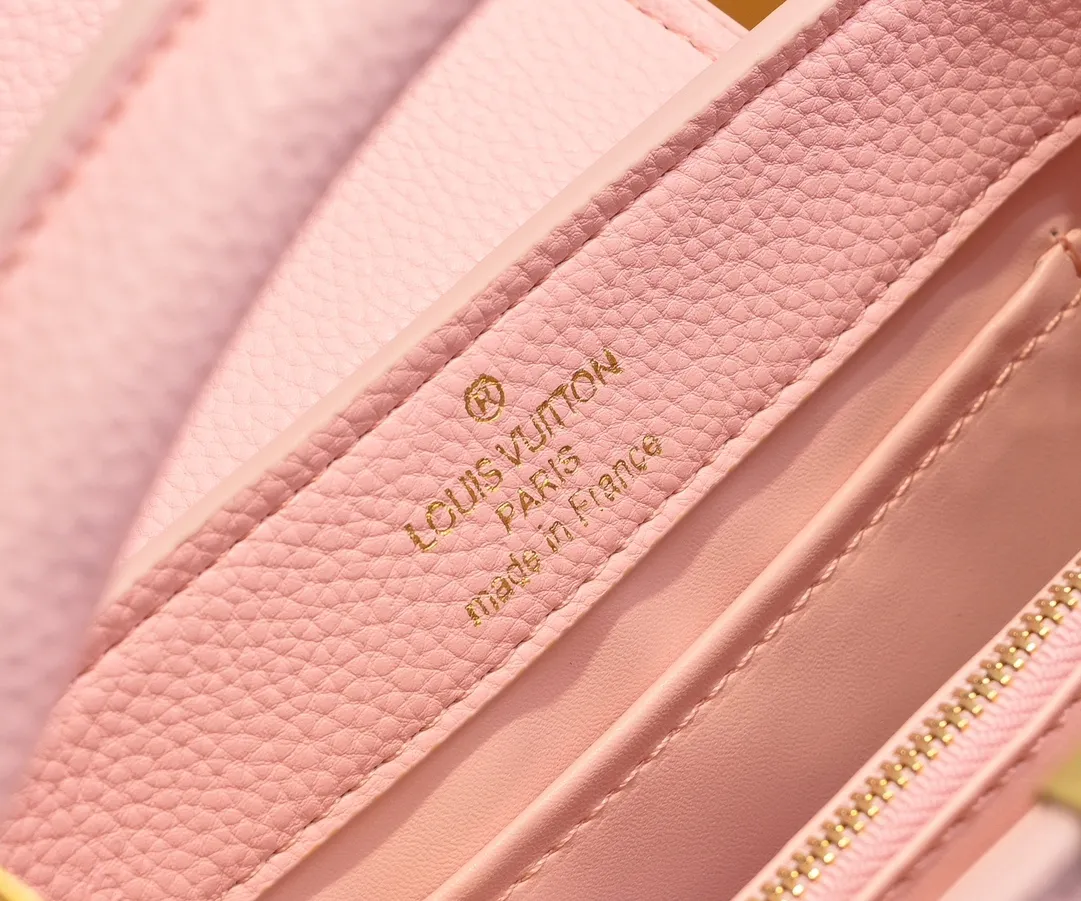 All Categories Official Website "Brand Women's Bags" Women's Bags 💙 LV 2026 Official Website New LV Crossbody Bag