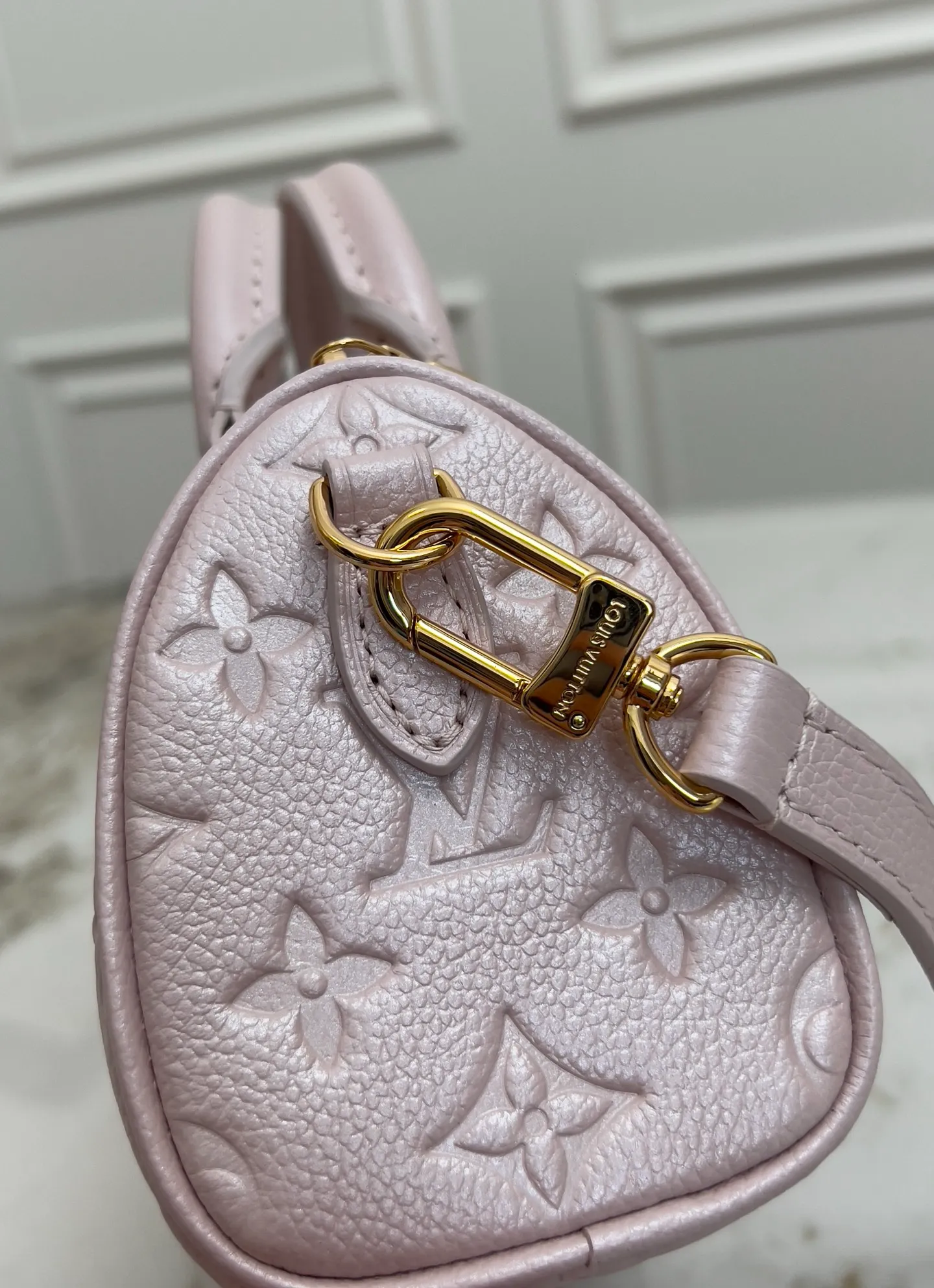 All Categories Official Website "Brand Women's Bags" Women's Bags 💙 LV 2026 New LV Crossbody Bag
