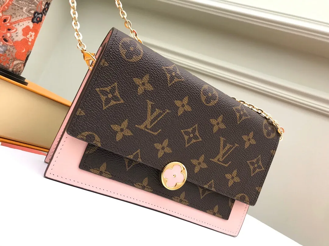 All Categories Official Website "Brand Women's Bags" Women's Bags 💙 LV 2024 New LV Crossbody Bag