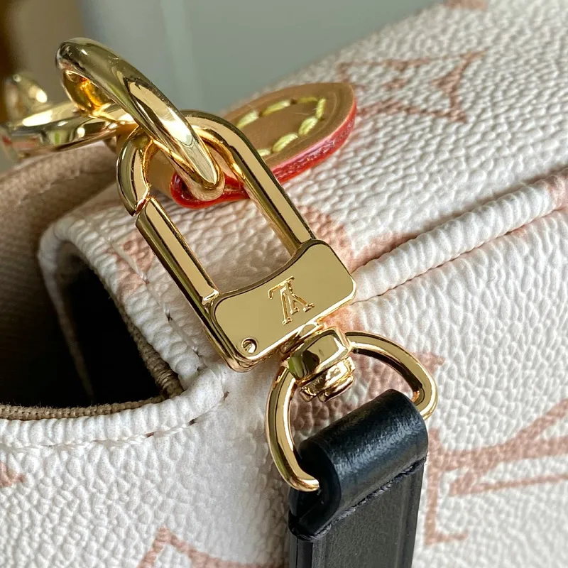 All Categories Official Website "Brand Women's Bags" Women's Bags 💙 LV LV 2026 New Crossbody Shoulder Bag