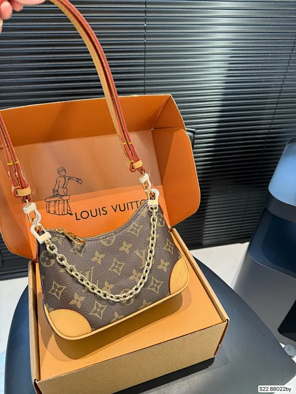All Categories Official Website "Brand Women's Bags" Women's Bags 💙 LV 2025 New LV Crossbody Bag