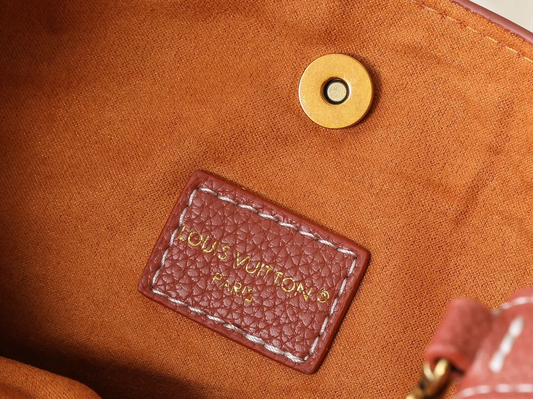 All Categories Official Website "Brand Women's Bags" Women's Bags 💙 LV 2025 New LV Crossbody Bag