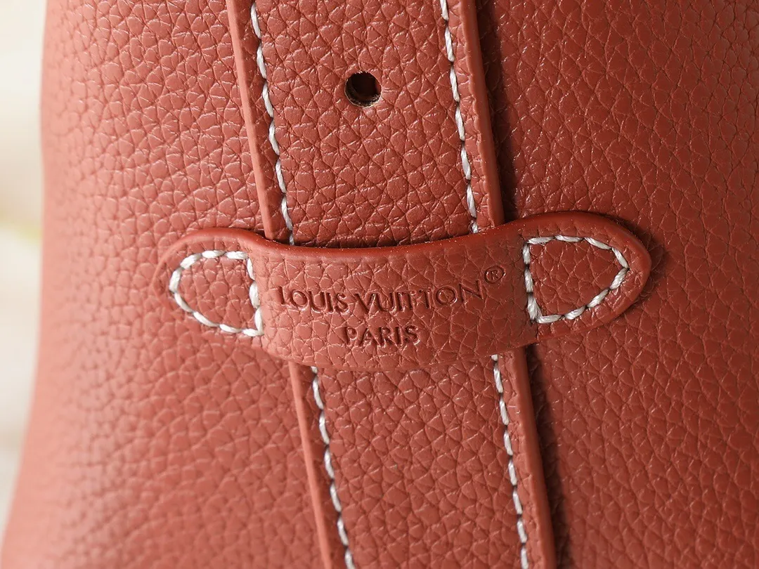All Categories Official Website "Brand Women's Bags" Women's Bags 💙 LV 2025 New LV Crossbody Bag
