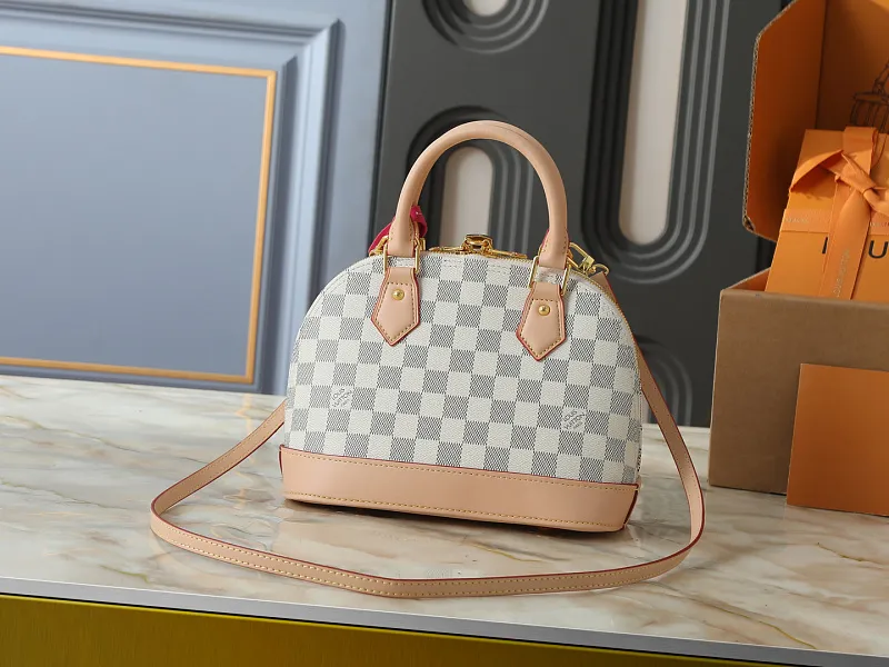 All Categories Official Website "Brand Women's Bags" Women's Bags 💙 LV LV 2026 New Crossbody Shoulder Bag