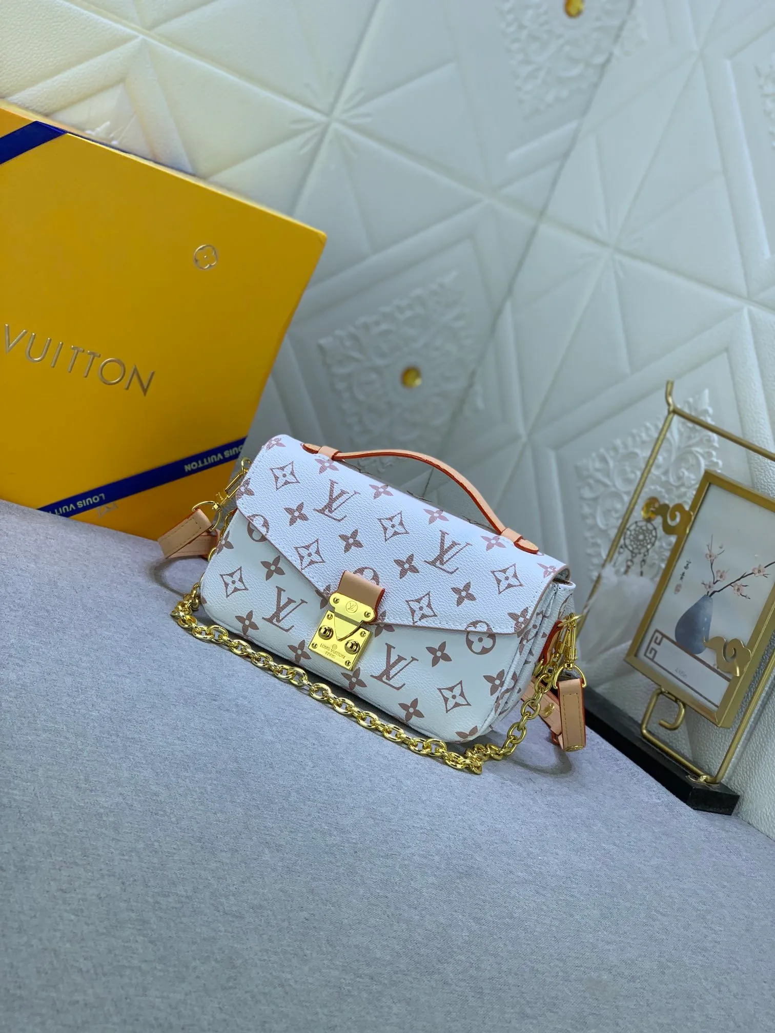 All Categories Official Website "Brand Women's Bags" Women's Bags 💙 LV 2024 New LV Crossbody Bag