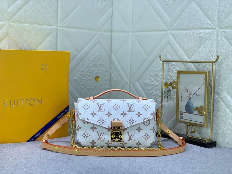 All Categories Official Website "Brand Women's Bags" Women's Bags 💙 LV 2024 New LV Crossbody Bag