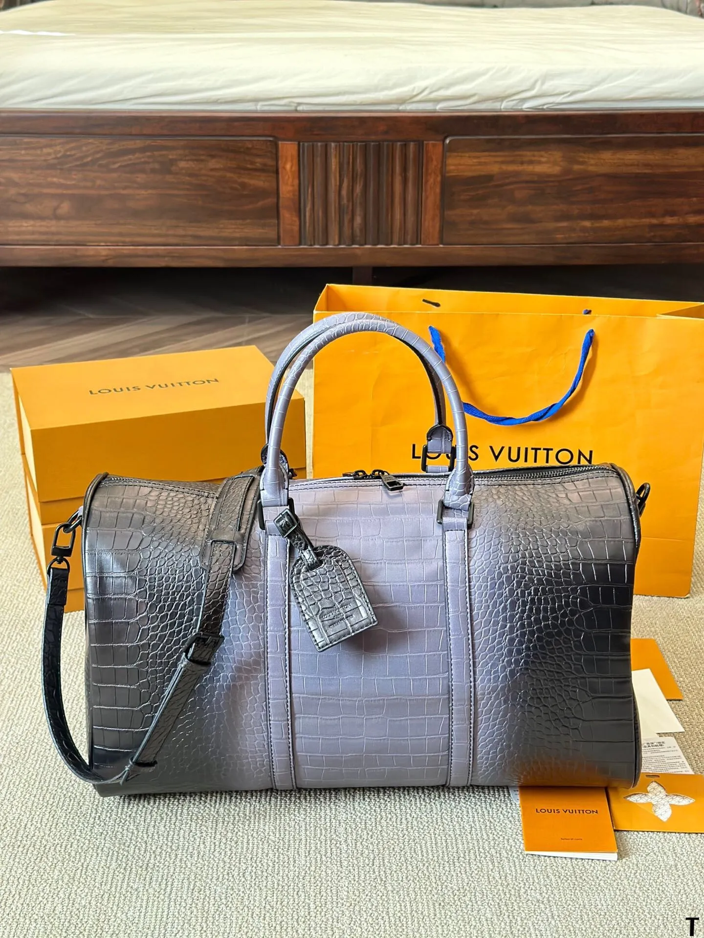 All Categories Official Website "Brand Women's Bags" Women's Bags 💙 LV 2024 Official Website New LV Crossbody Bags