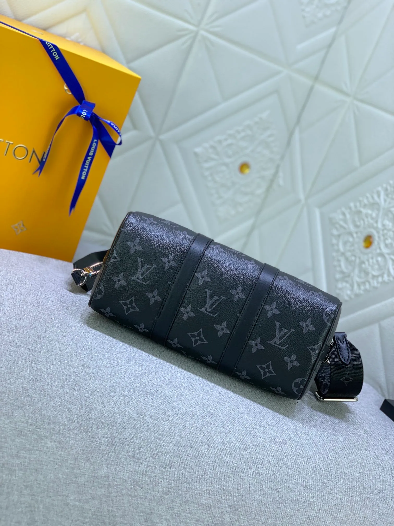 All categories Official website "Brand Women's Bags" Women's Bags 💙 LV replica LV, fine imitation LV bags, LV handbags, 2023 official latest version LV leather travel bag, bag factory, original material, size: 25-15-11CM