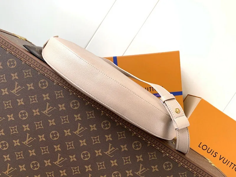 All Categories Official Website "Brand Women's Bags" Women's Bags 💙 LV 2025 New LV Crossbody Bag
