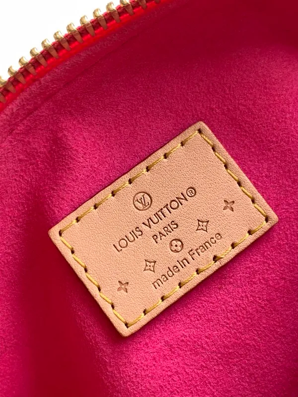 All Categories Official Website "Brand Women's Bags" Women's Bags 💙 LV 2026 New LV Crossbody Bag