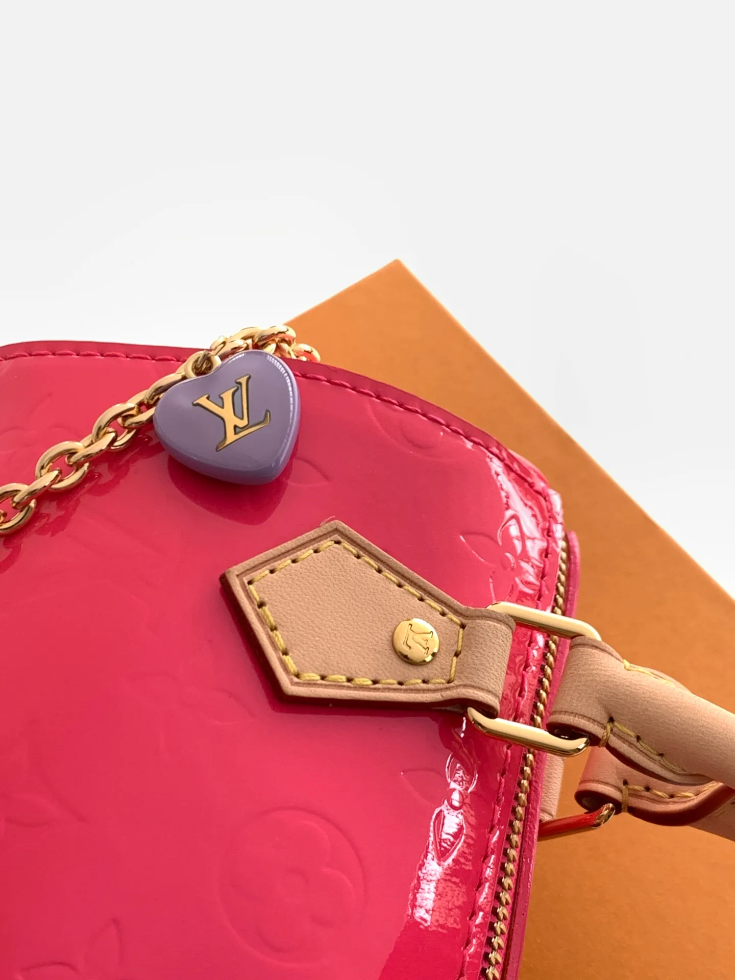 All Categories Official Website "Brand Women's Bags" Women's Bags 💙 LV 2026 New LV Crossbody Bag